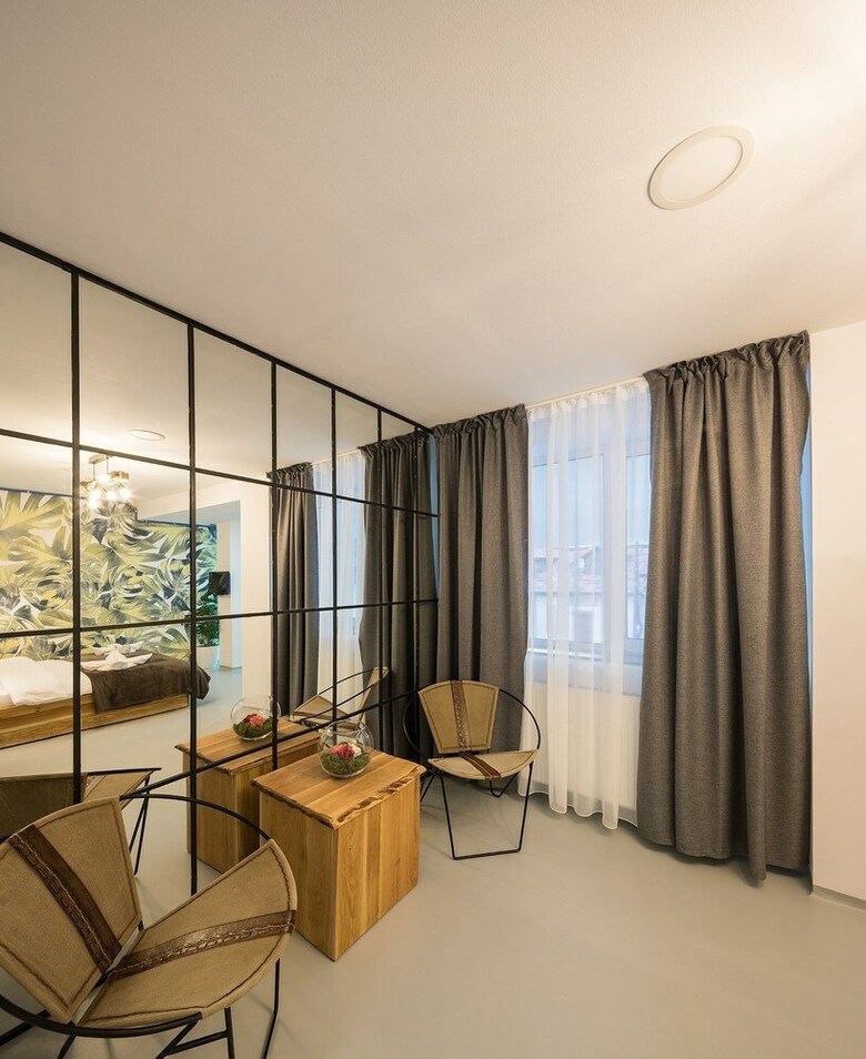 Omega House Hotel