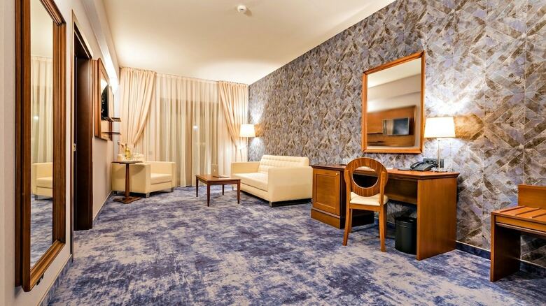 Hotel Briliant