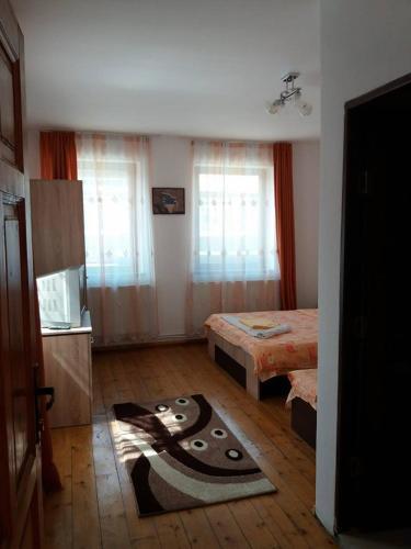 Hostal Casa Floare De Colt