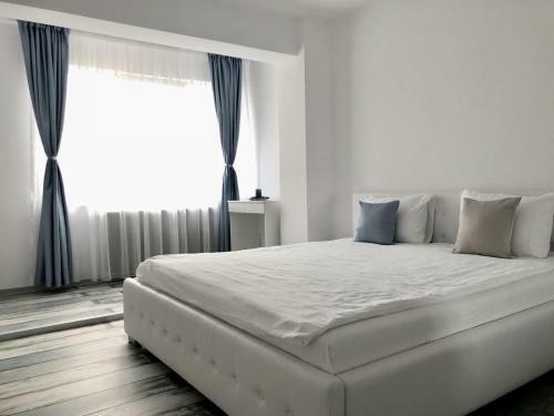Florela Apartments