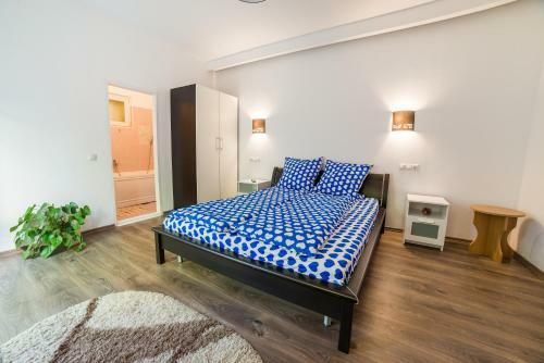 Meda Apartments
