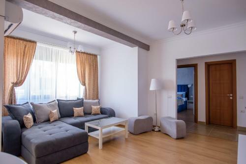 Apartamento Cosmina Residence