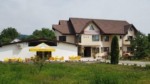 Hostal Pensiunea Poarta Apusenilor