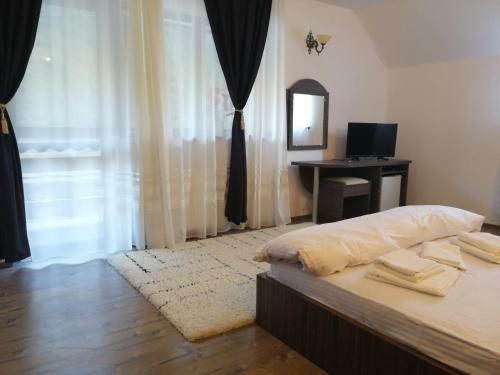 Hostal Casa Cu Flori