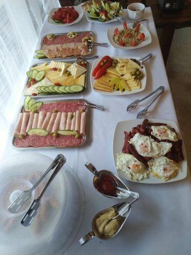 Hostal Casa Cu Flori