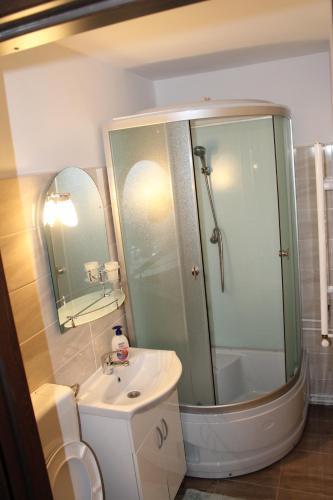 Hostal Pensiunea Alecsandra