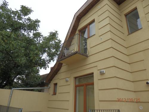 Pannonia Apartments