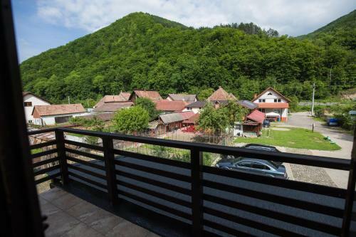 Hostal Casa Dacilor Transalpina