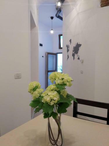 Chic Apartments