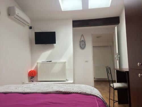 Emilia Apartment
