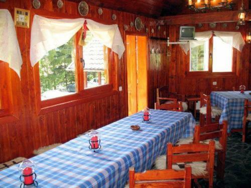 Hostal Vila Carina
