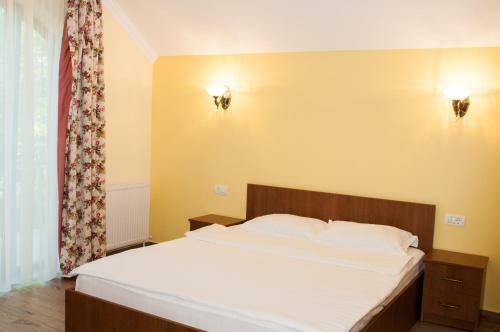 Complex Adal