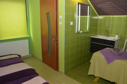 Hostal Guest House Vila Florida
