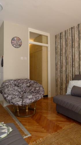Apartment Style