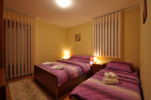 Apartments Iwa Centar