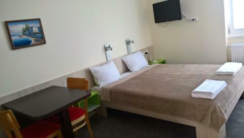 Apartments Mavesa
