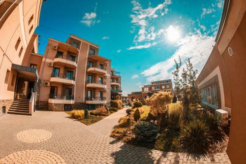 Hotel Solaris Resort