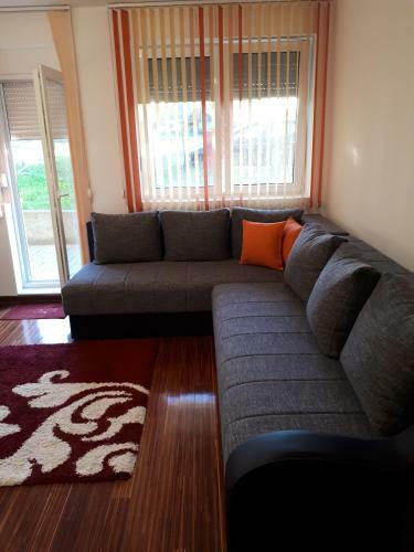 Mila Apartmani