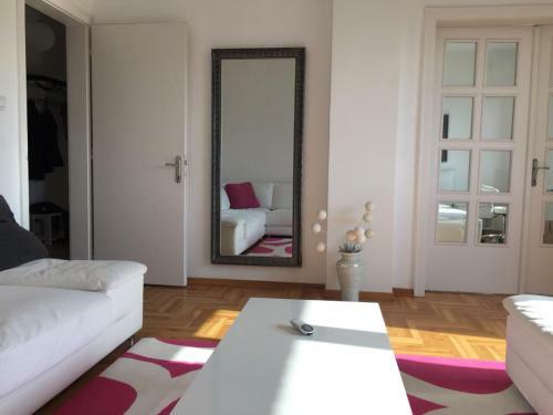 Apartment Center