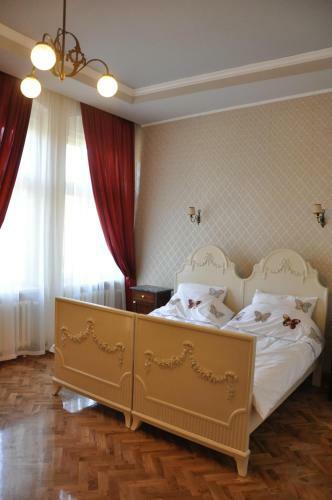 Hostal Guest House Anna Caffe