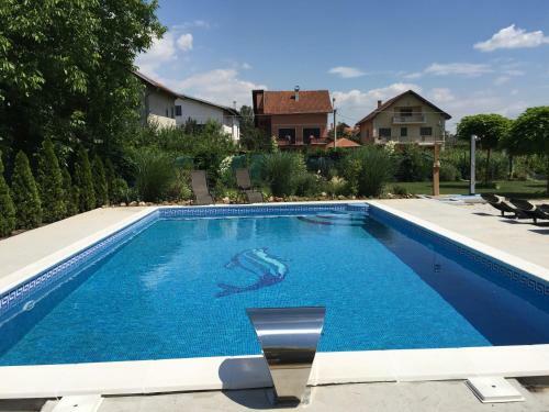 Hostal Vila Kristina