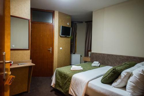 Hotel Bell