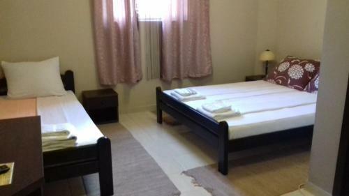 Hostal Asterix Rooms