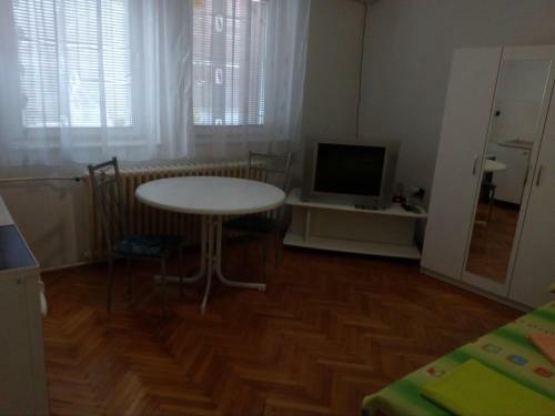 Hostel Corner 021
