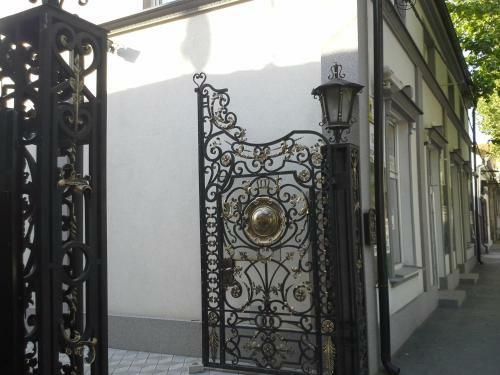 Apartments Royal Menex