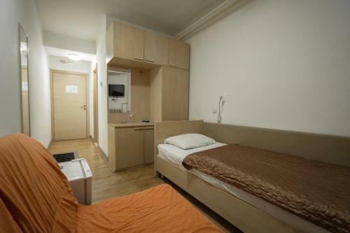 Hotel Dunav Po?arevac