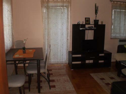 Apartments Vila Velickovic
