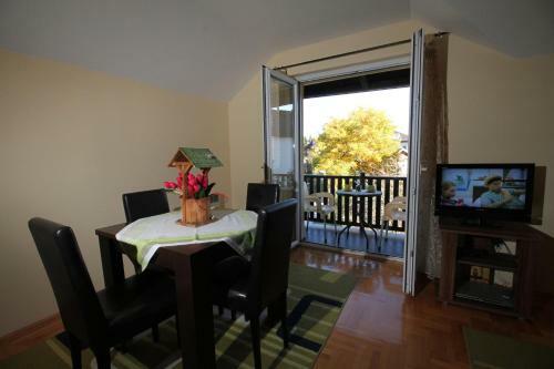 Apartments Vila Velickovic