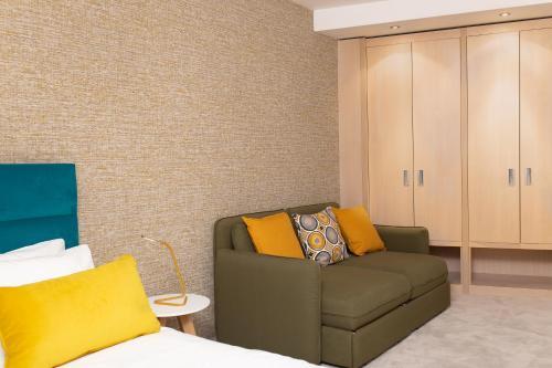 Neva Apartment