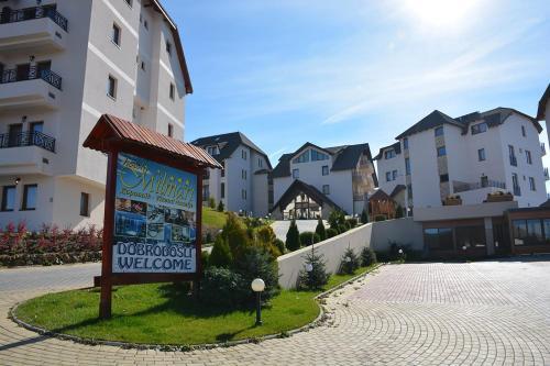Apartment Simonida - Milmari M3