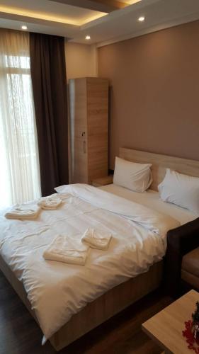 Apartment Simonida - Milmari M3