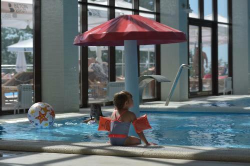 Beton Brut All Inclusive & Spa Hotel In Miracleon