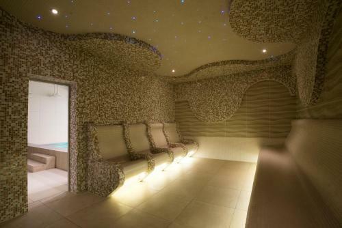 Beton Brut All Inclusive & Spa Hotel In Miracleon