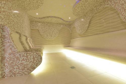Beton Brut All Inclusive & Spa Hotel In Miracleon