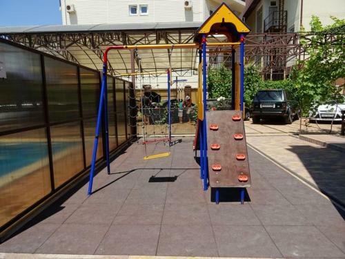 Hostal Beseda Guest House