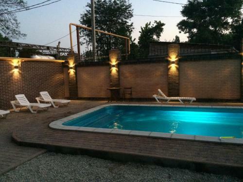 Hostal Beseda Guest House