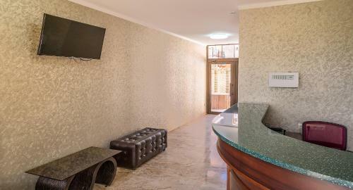 Hotel Briston