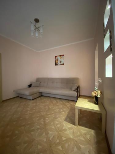 Apartment ? ????