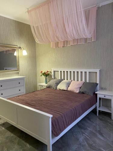 Apartment ? ????