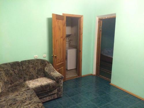 Apartment At Samburova