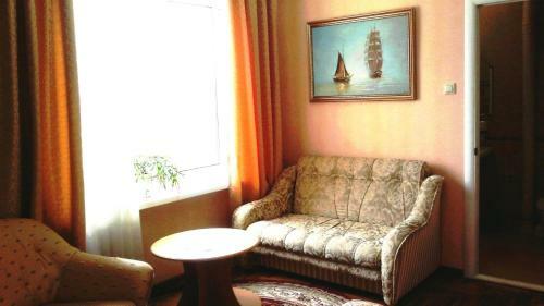 Yakor Hotel
