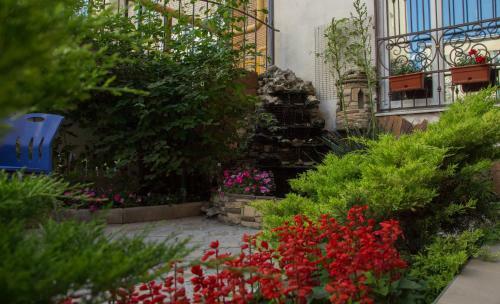 Hostal Guest House Elena