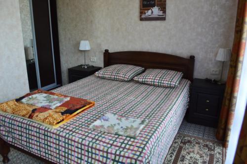 Hostal Guest House On Shkolnaya