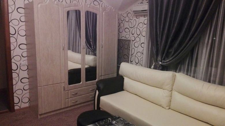 Hostal Guesthouse Agat