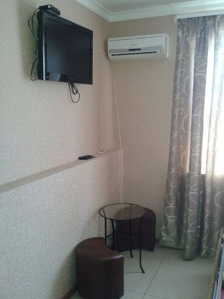 Hostal Guesthouse Agat