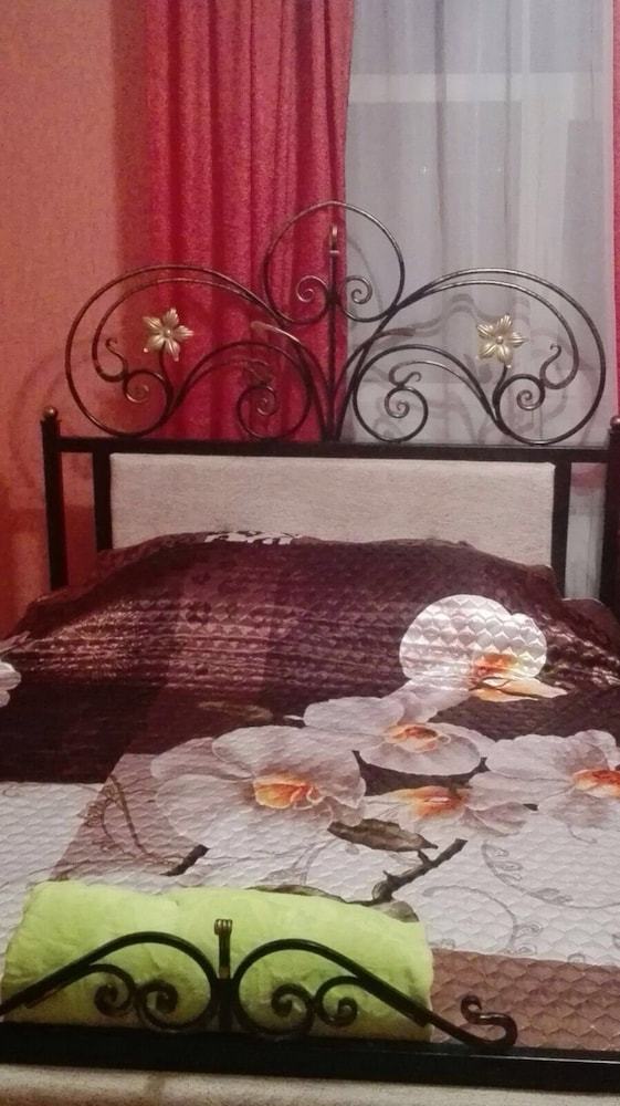 Hostal Guesthouse Agat